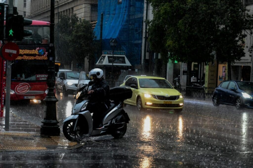 Καιρός: Πώς θα κινηθεί η νέα κακοκαιρία – Πού θα «χτυπήσουν» έντονα φαινόμενα