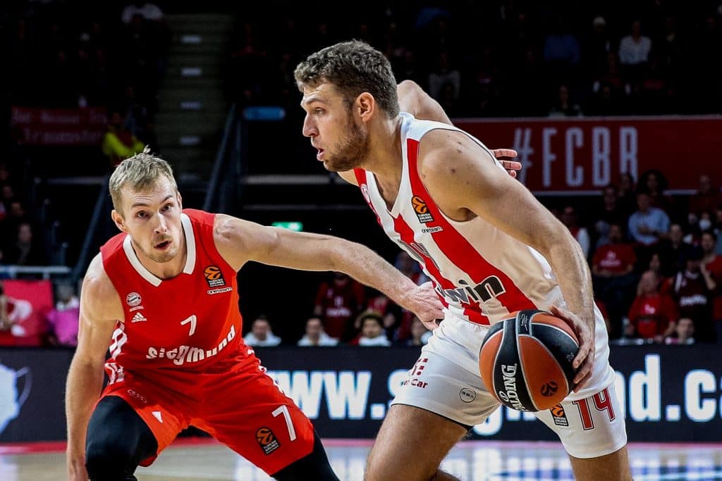 Τρίτη φορά που ο Σάσα Βεζένκοφ βγαίνει MVP της Euroleague!