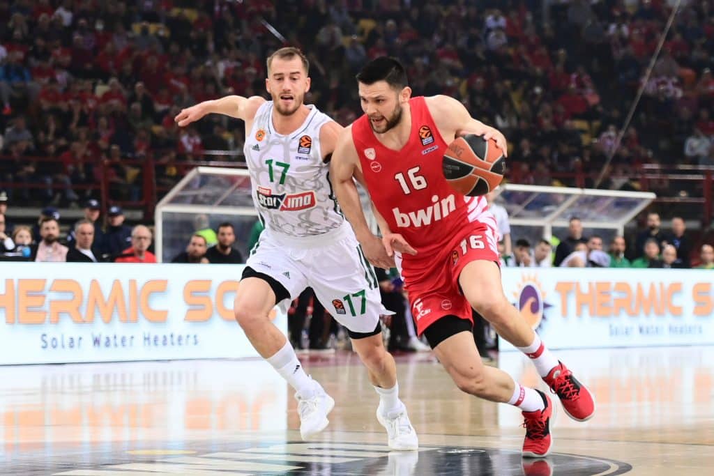 Φοβερό βίντεο της EuroLeague μέσα απ’τα μικρόφωνα των διαιτητών (vid)