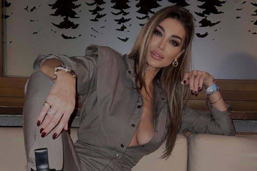 Cristina Buccino: Το ιταλικό “πολυβόλο” (pics)