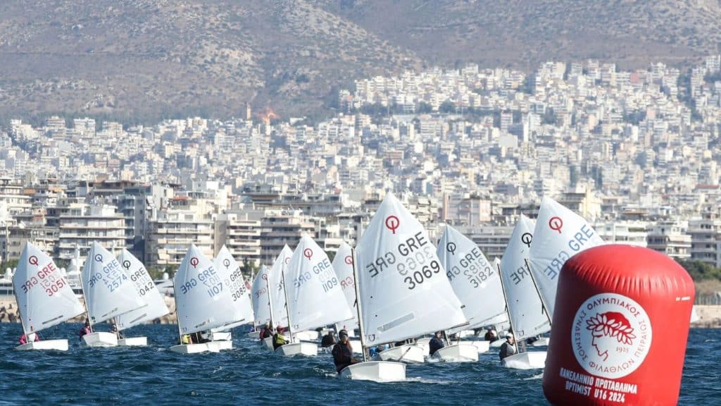 Ολυμπιακός: Αυλαία στην προκριματική φάση του Πανελλήνιου πρωταθλήματος ιστιοπλοΐας