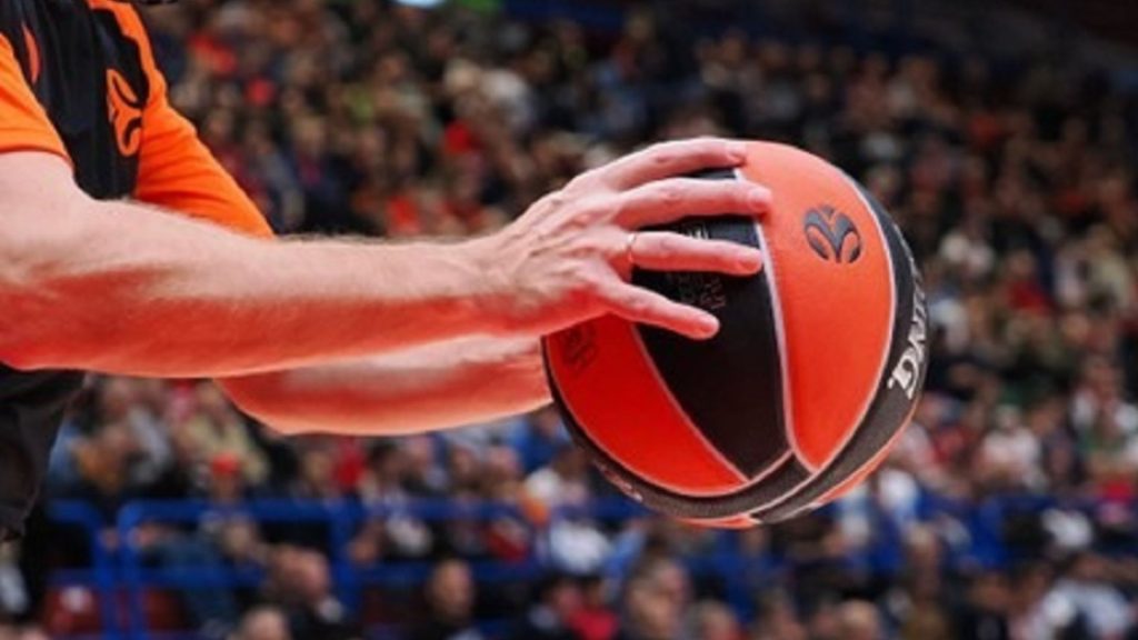 Euroleague: Αυτοί σφυρίζουν στο Ολυμπιακός – Παναθηναϊκός