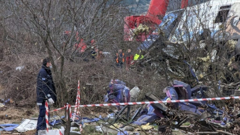 Τέμπη: Έβλεπαν το τρένο αλλά στα χαρτιά ήταν… φάντασμα – Νέα ηχητικά ντοκουμέντα (vid)